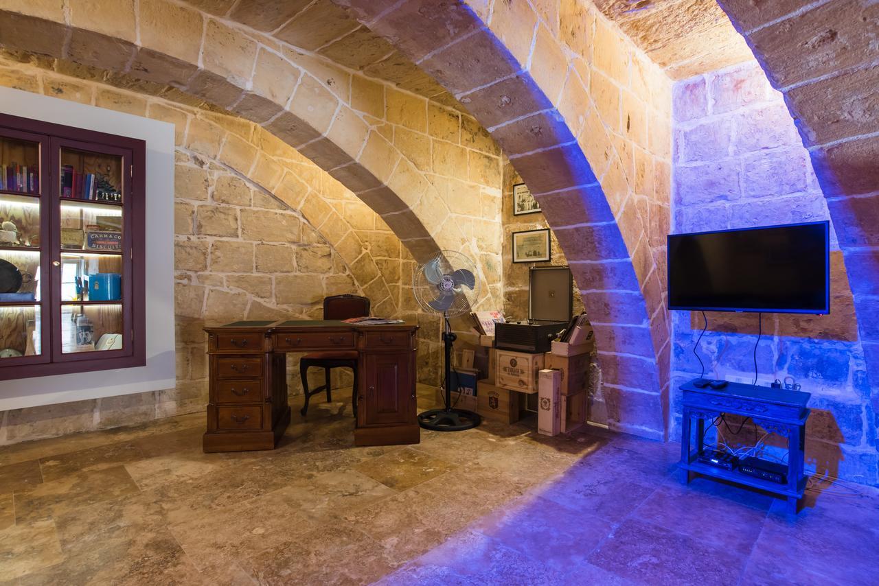1 Bedroom Heritage Apartment バレッタ エクステリア 写真